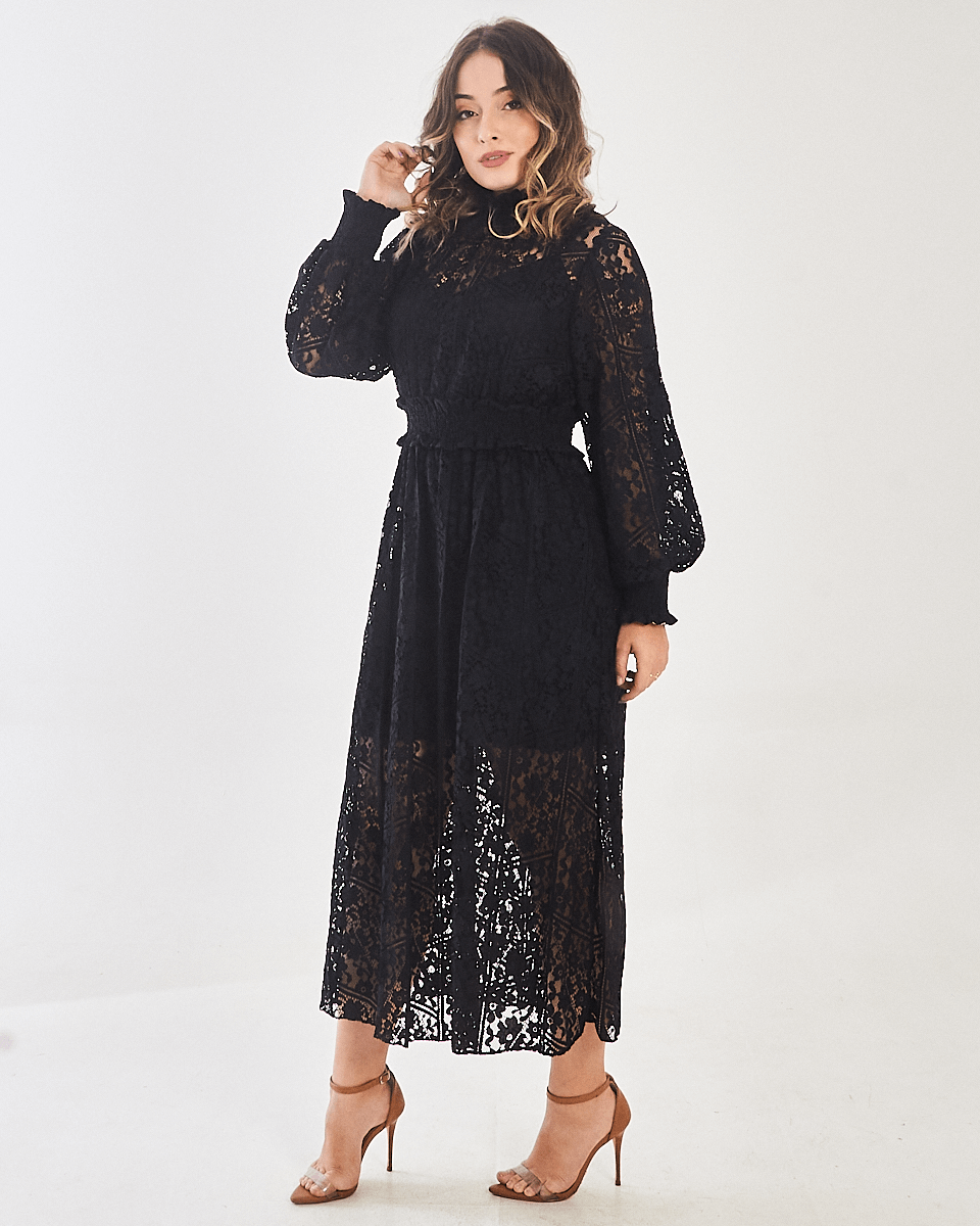 Vestido-Feminino-Midi-em-Renda-Lanca-Perfume