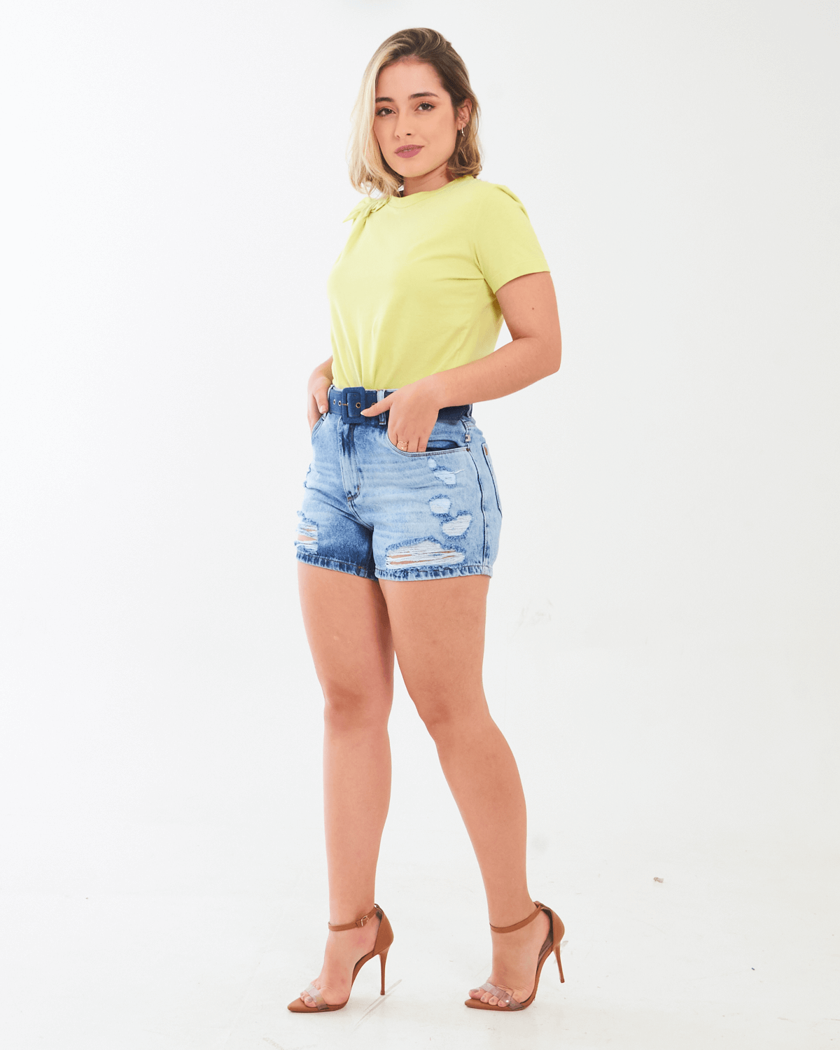 Short-Jeans-Feminino-Destroyed-Acompanha-Cinto-
