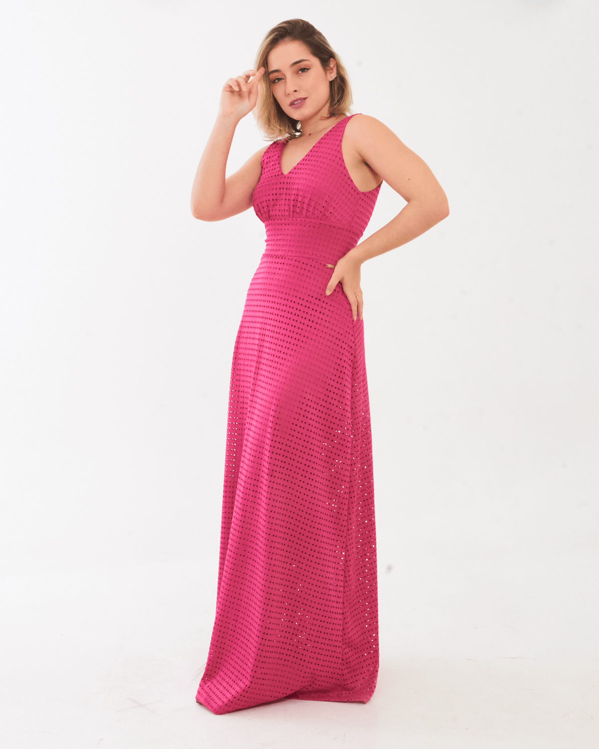 Vestido-Feminino-Longo-em-Laise-Aredes