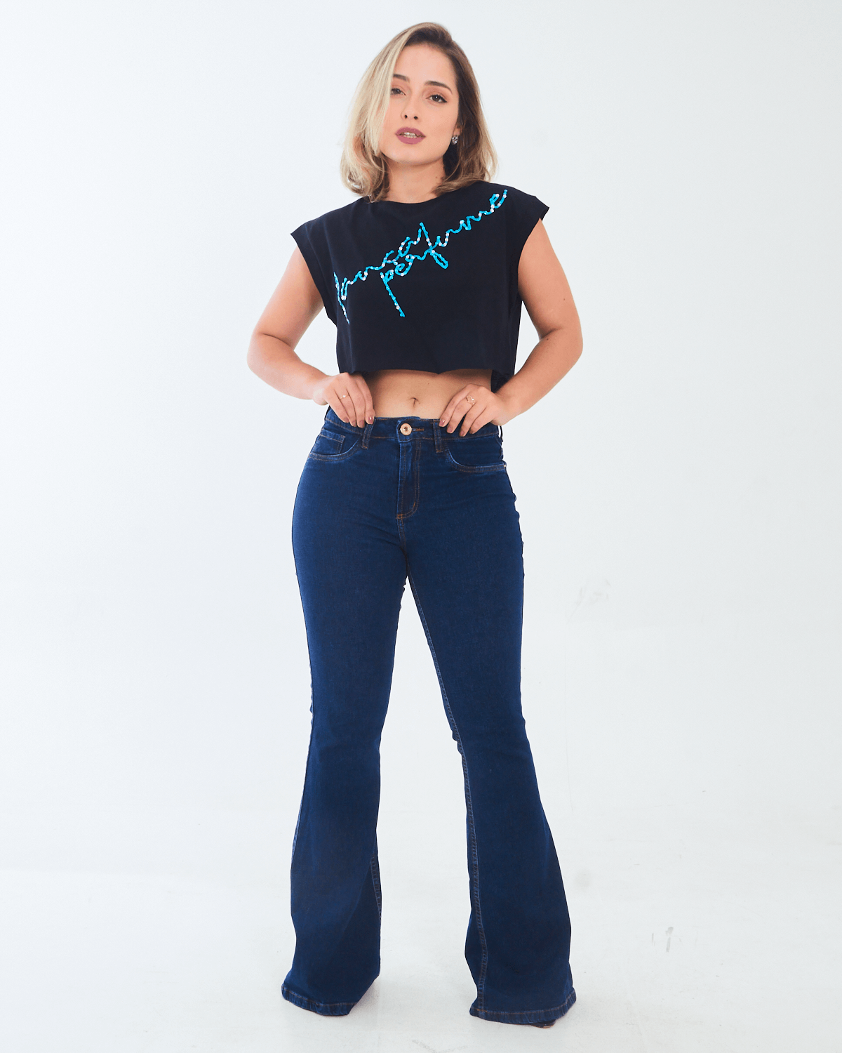 Calça jeans deals flare lança perfume