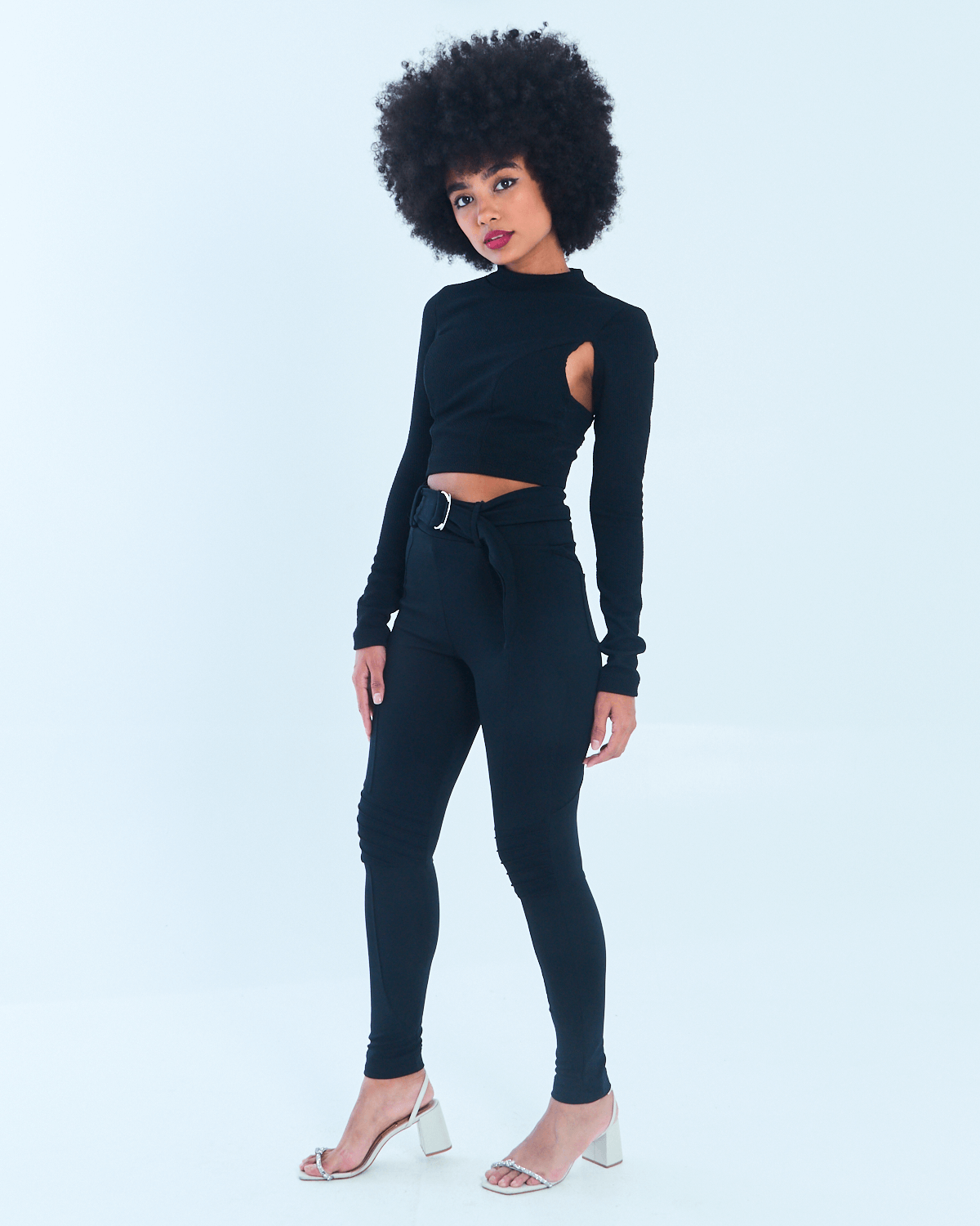 Conjunto-Feminino-Liso-em-Calca-e-Cropped-Tropical