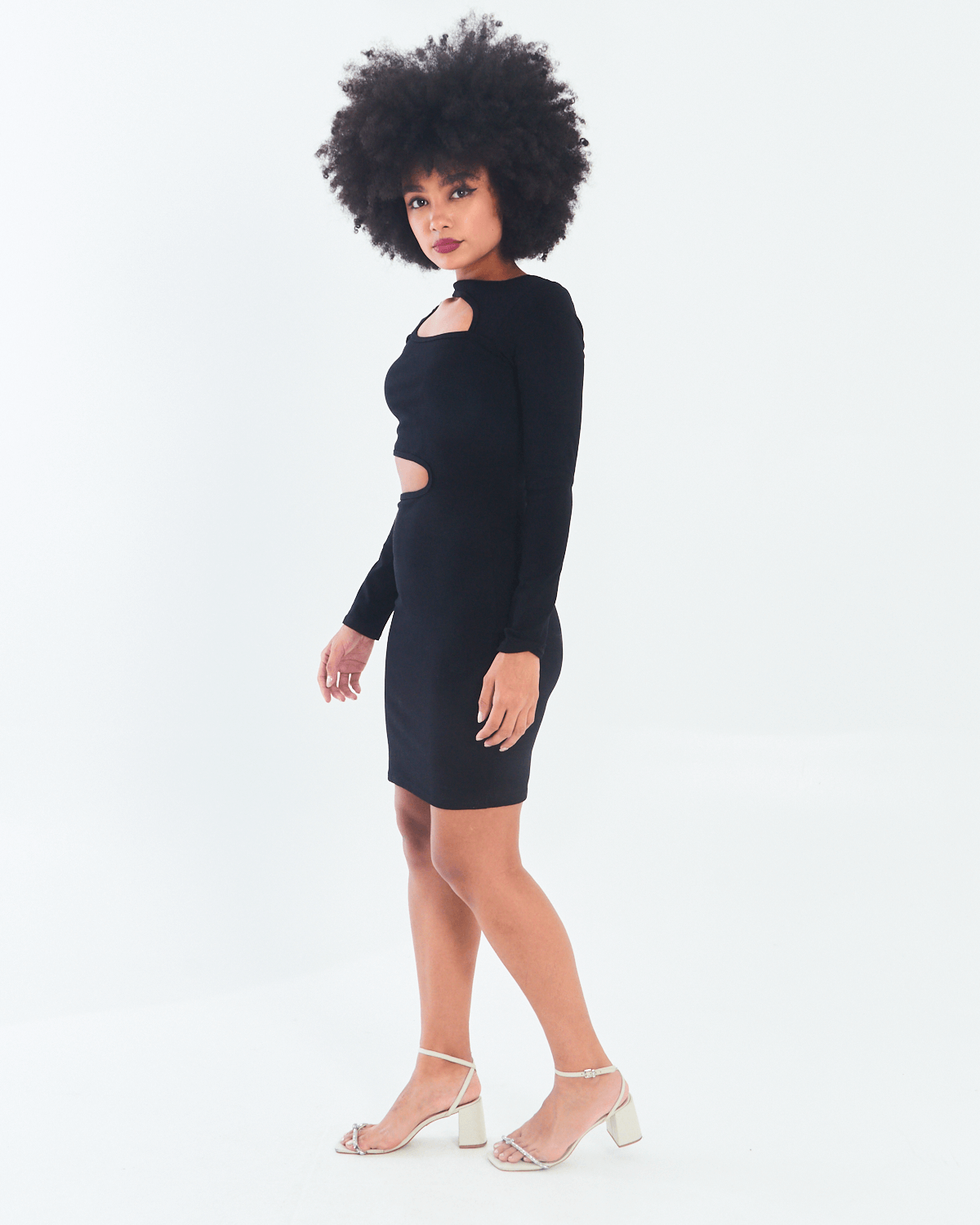 Vestido-Feminino-Canelado-Com-Recortes-Groovy