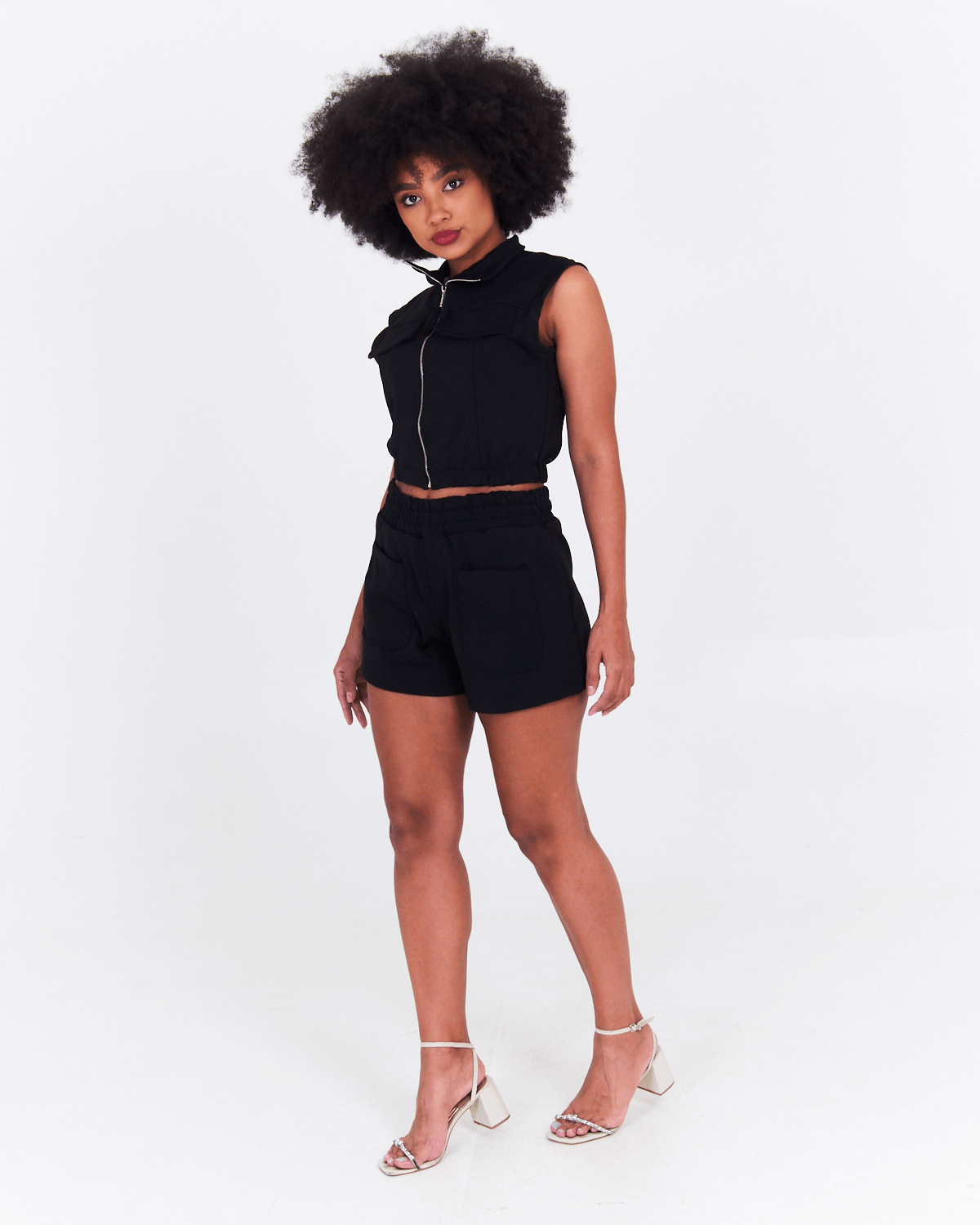 Conjunto-Feminino-em-Colete-e-Short-Tropical-