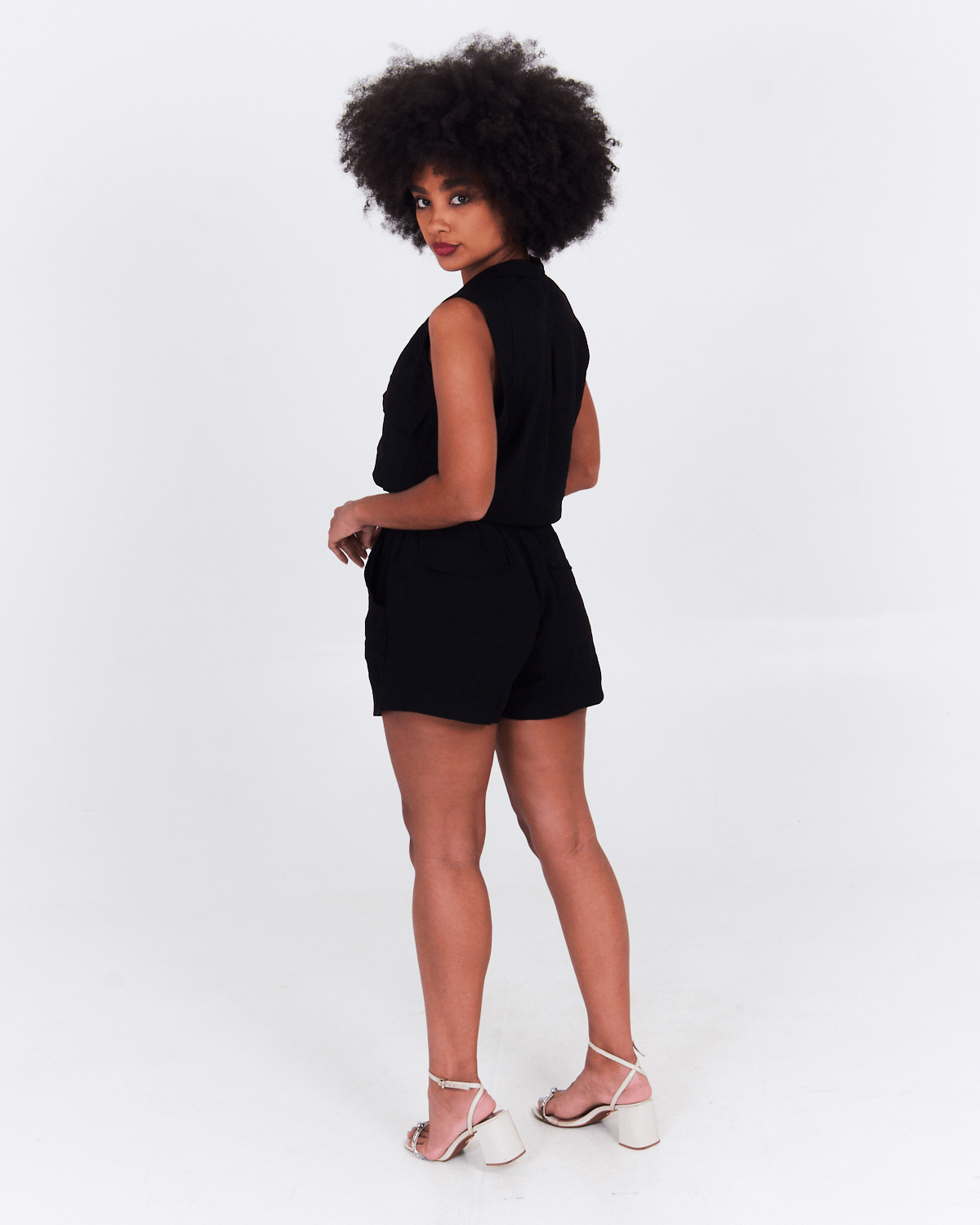 Conjunto-Feminino-Em-Alfaiataria-Tropical-